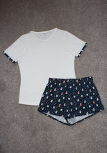 Load image into Gallery viewer, Penguins Pyjama Shorts